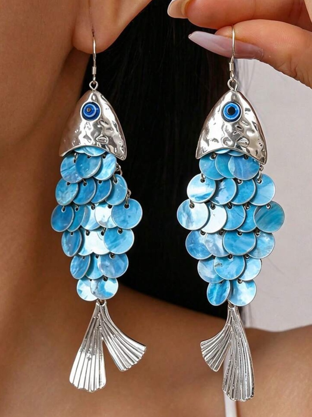 2pcs 3D Movable Fish Earrings, Gold Plated Fish‎ Dangle Earrings